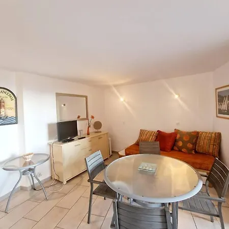 Le Hameau Yourhosthelper * Saint-Raphaël