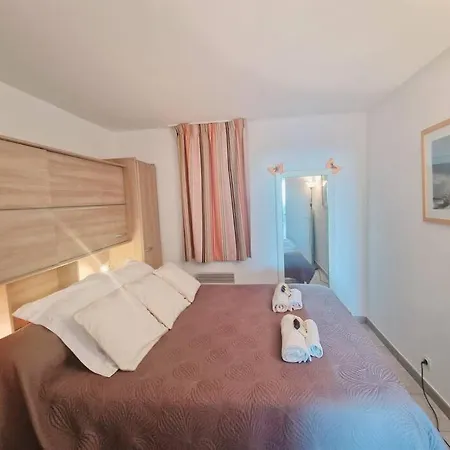 Le Hameau Yourhosthelper Διαμέρισμα *