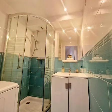 Le Hameau Yourhosthelper Διαμέρισμα